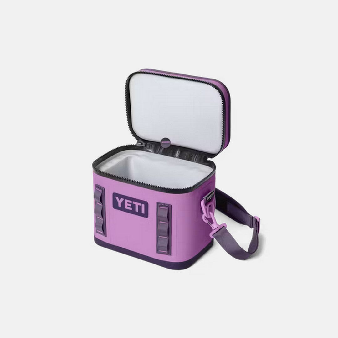 Hopper Flip® 8 Soft Cooler