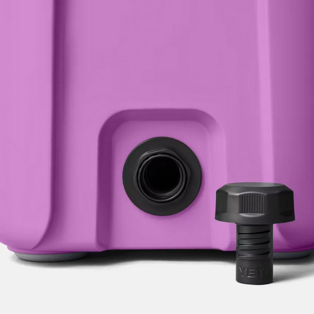 Roadie® 15 Hard Cooler