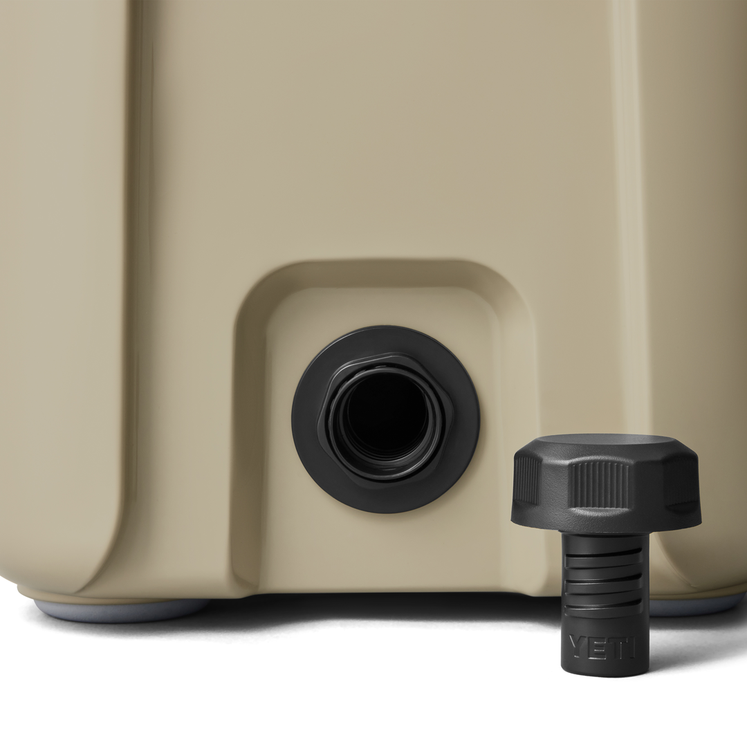 Roadie® 15 Hard Cooler