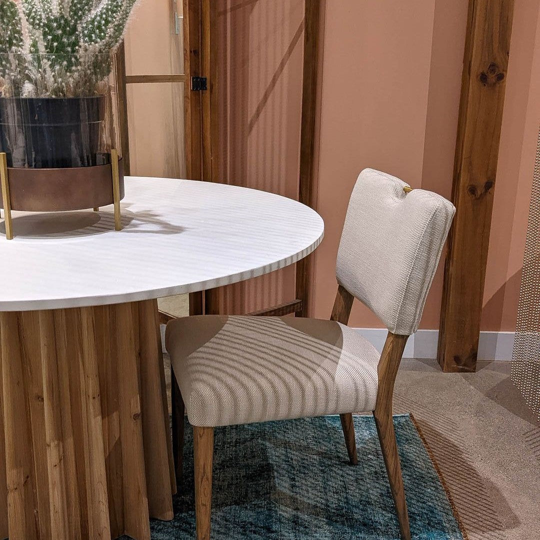 SCULPTURE DINING TABLE