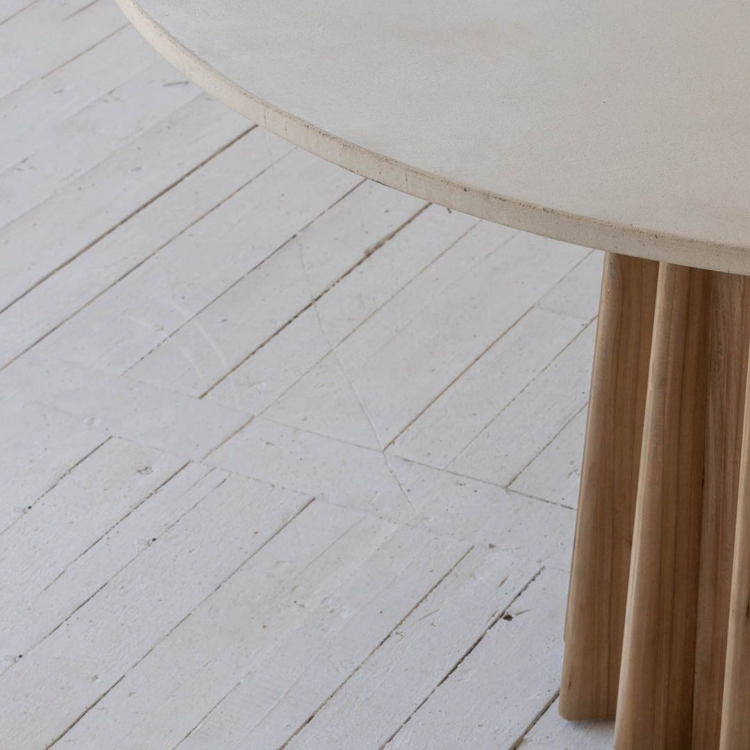 SCULPTURE DINING TABLE