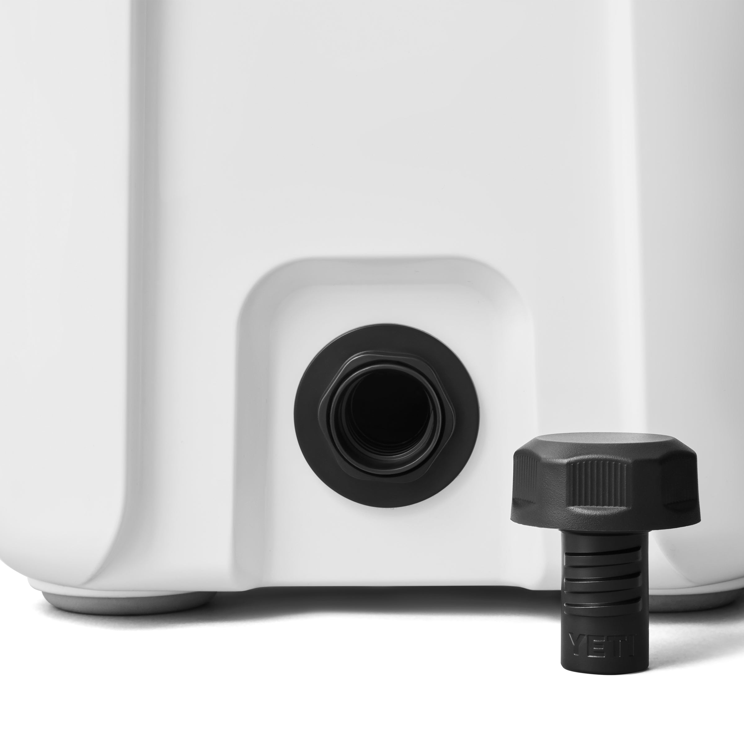 Roadie® 15 Hard Cooler