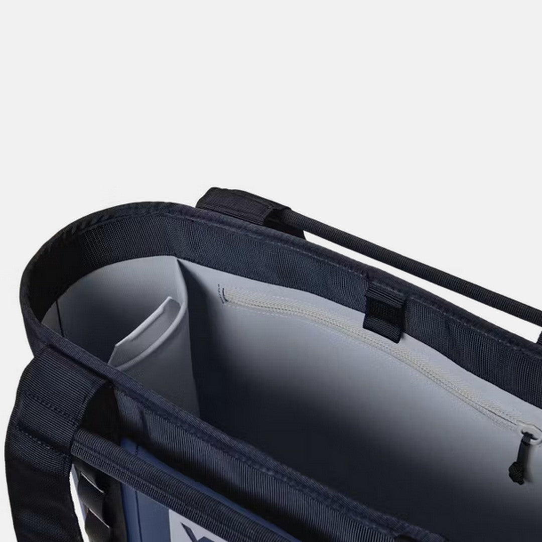 Camino® 20 Carryall Tote Bag