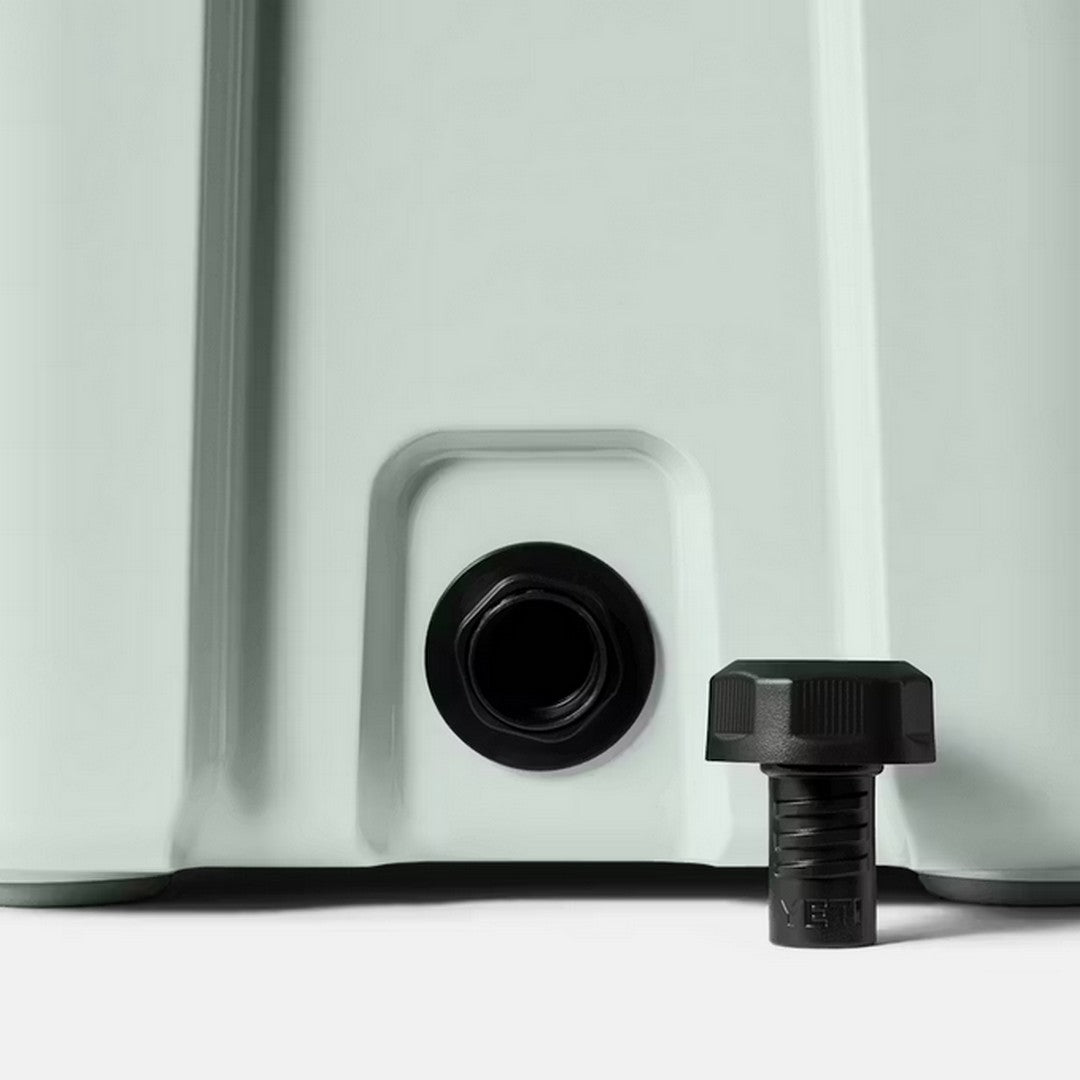 Roadie® 24 Hard Cooler
