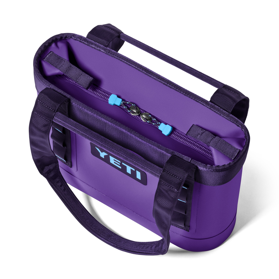 Camino® Zip 12L Carryall Tote Bag